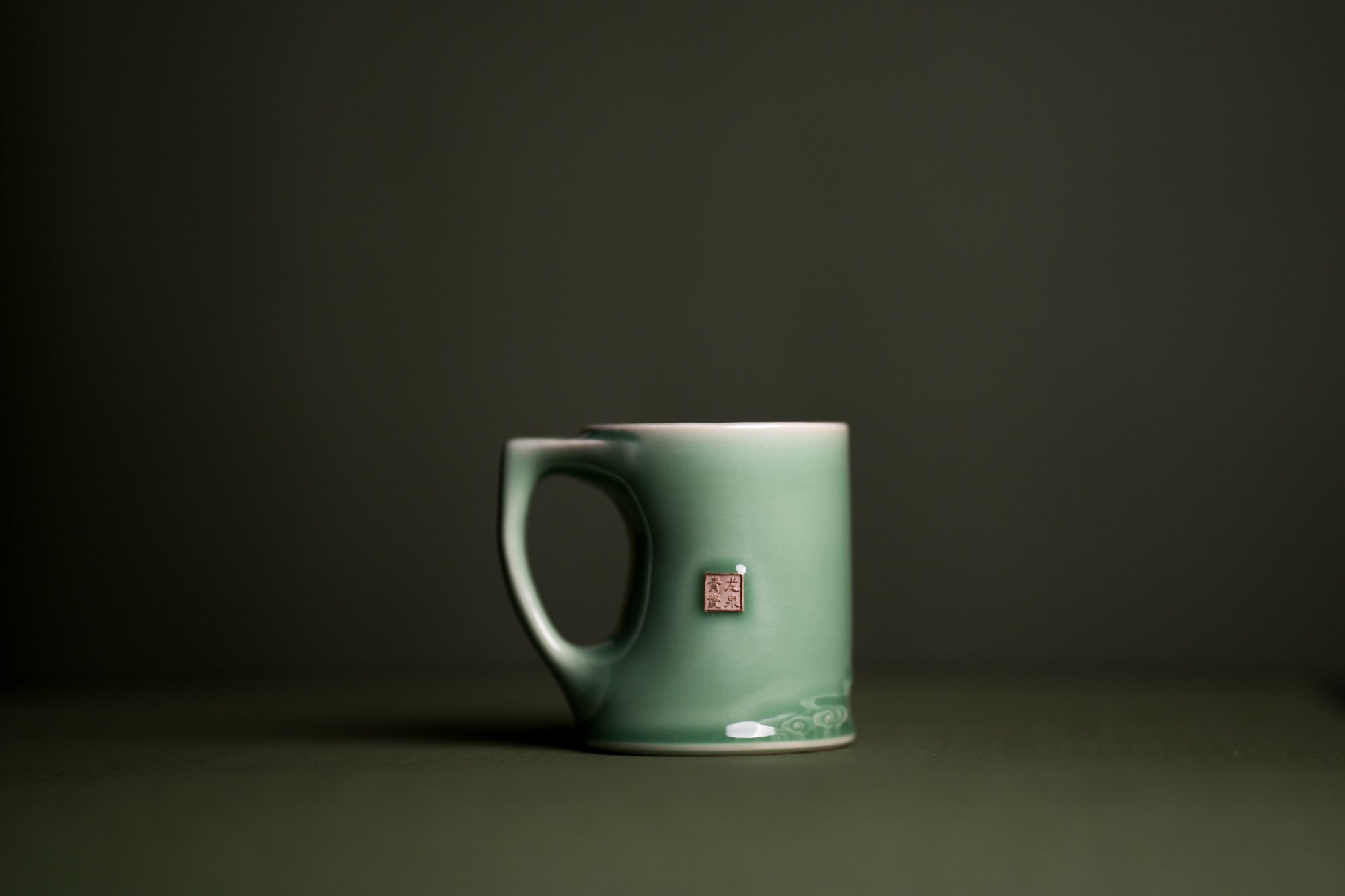 Le Boeuf — Mug à thé en céladon de Longquan