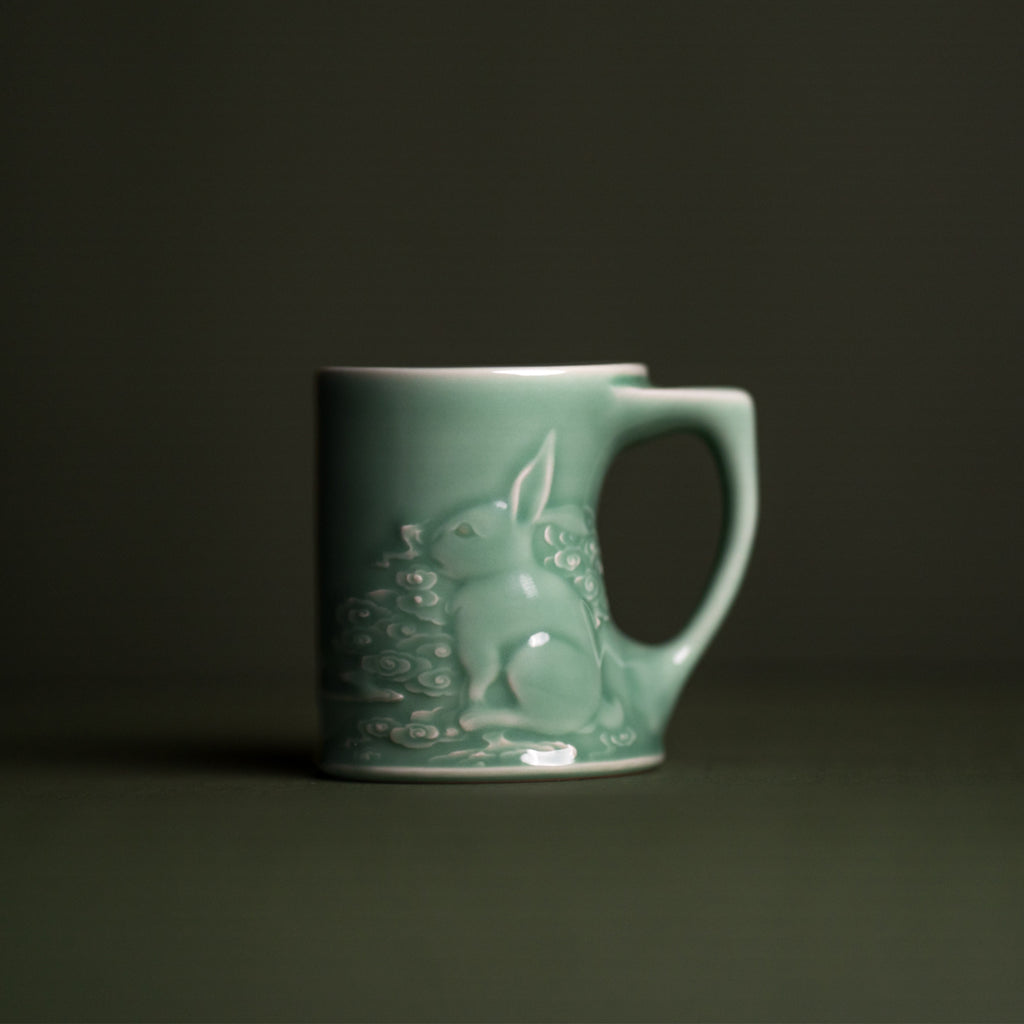 Le Lapin — Mug à thé en céladon de Longquan