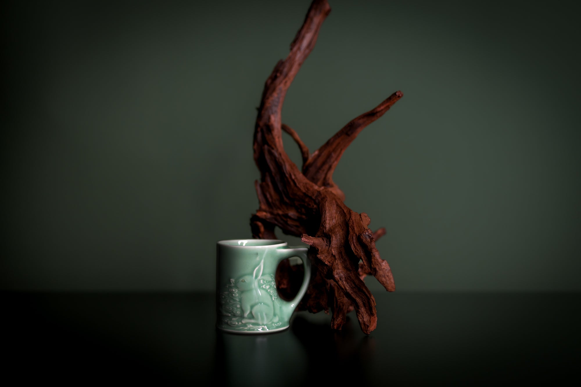 Le Lapin — Mug à thé en céladon de Longquan